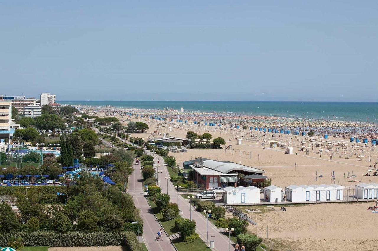 Gabbiano - Appartamenti Bibione Eksteriør billede